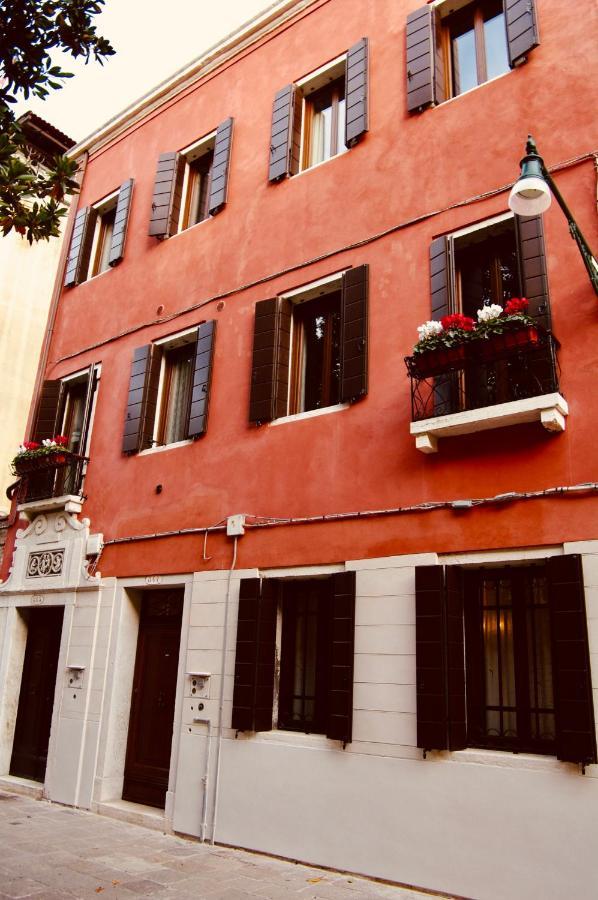 Ca' Del Pittor Apartments - Tiziano Benátky Exteriér fotografie